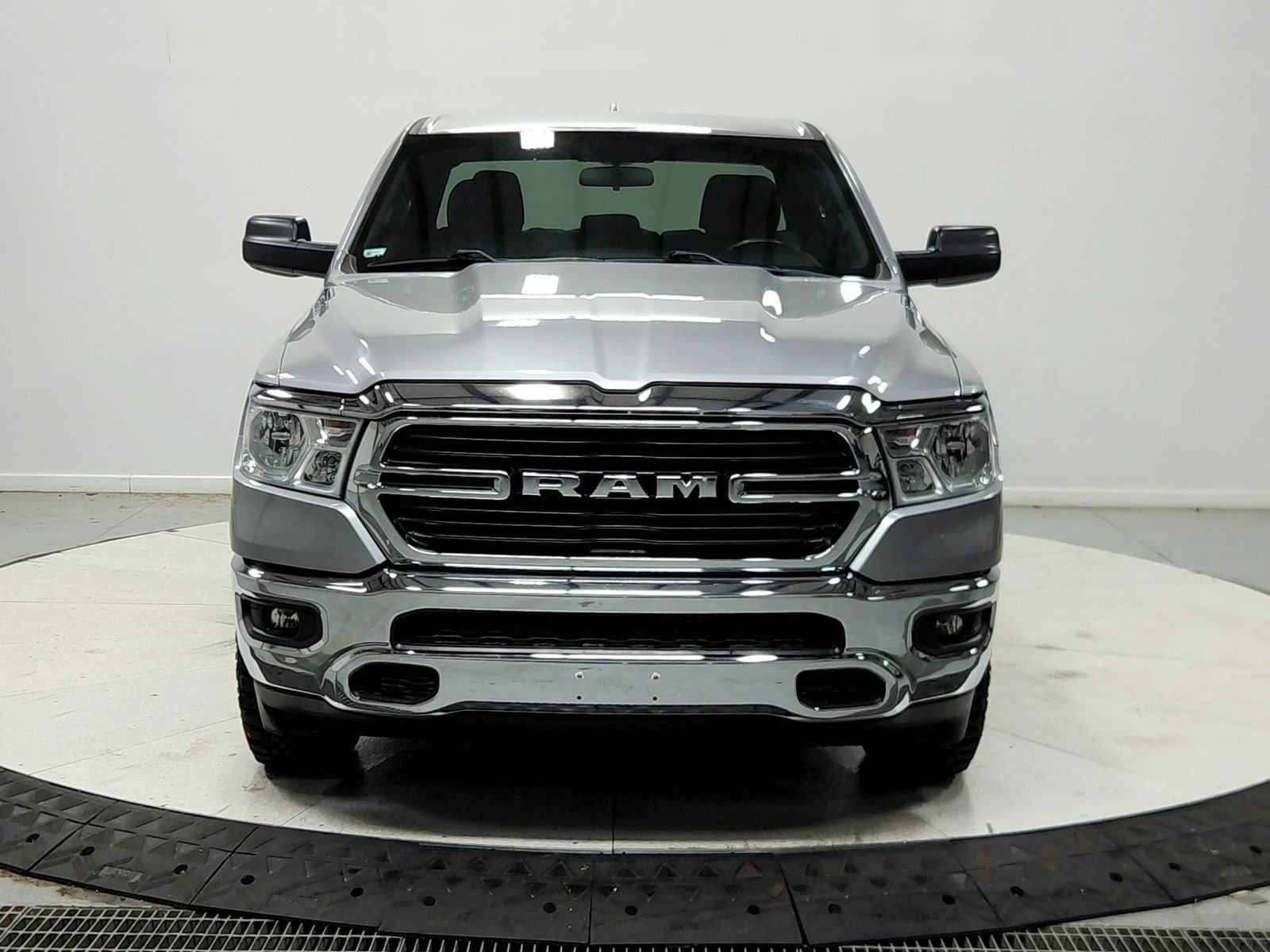 Used 2021 RAM 1500 Big Horn AWD/4WD image 3