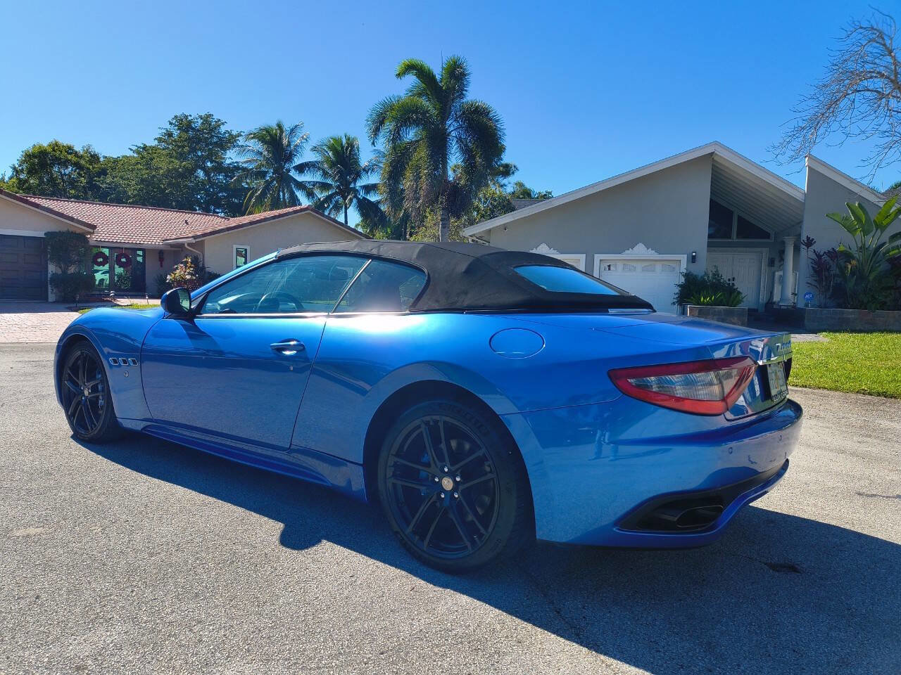 Used 2017 Maserati GranTurismo Sport RWD image 7