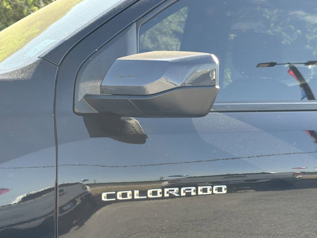 Used 2024 Chevrolet Colorado LT w/ LT Convenience Package image 29