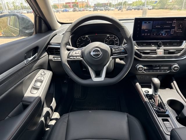 New 2026 Nissan Altima 2.5 SR w/ SR Premium Package FWD image 18