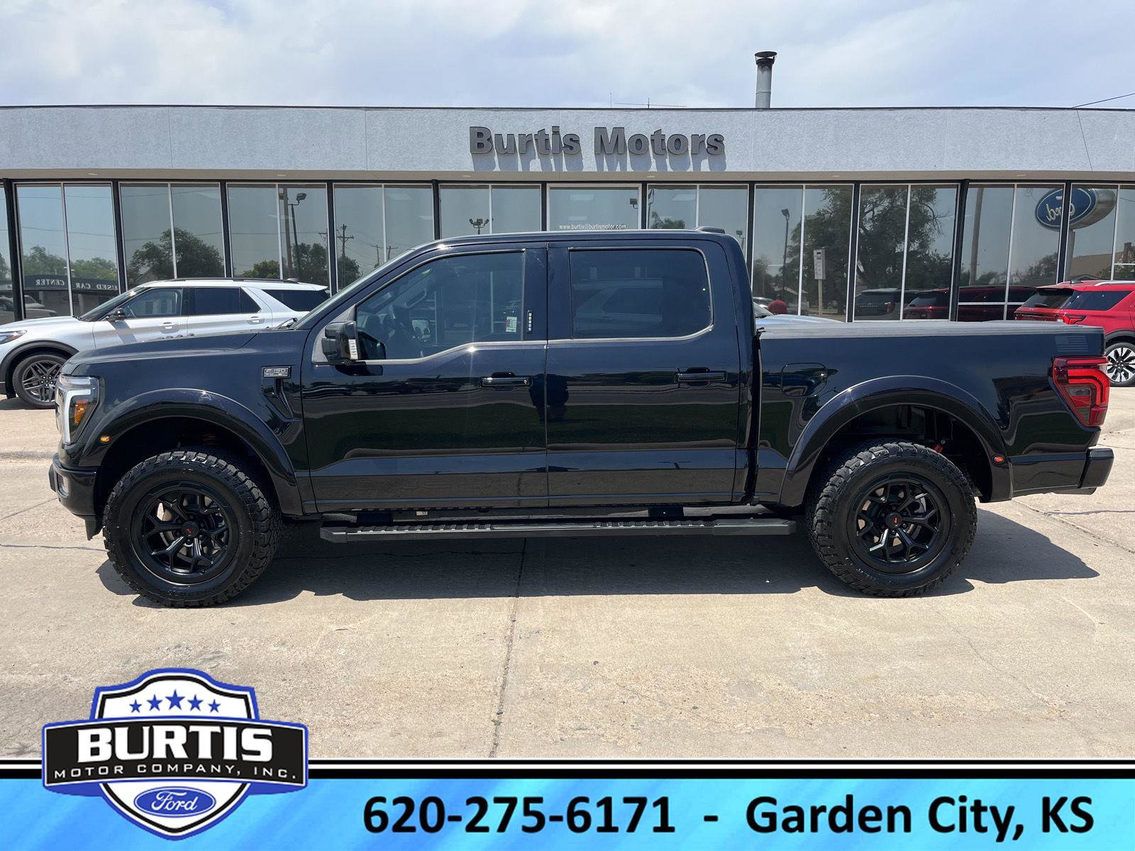 Used 2024 Ford F150 Lariat w/ Bed Utility Package AWD/4WD image 1