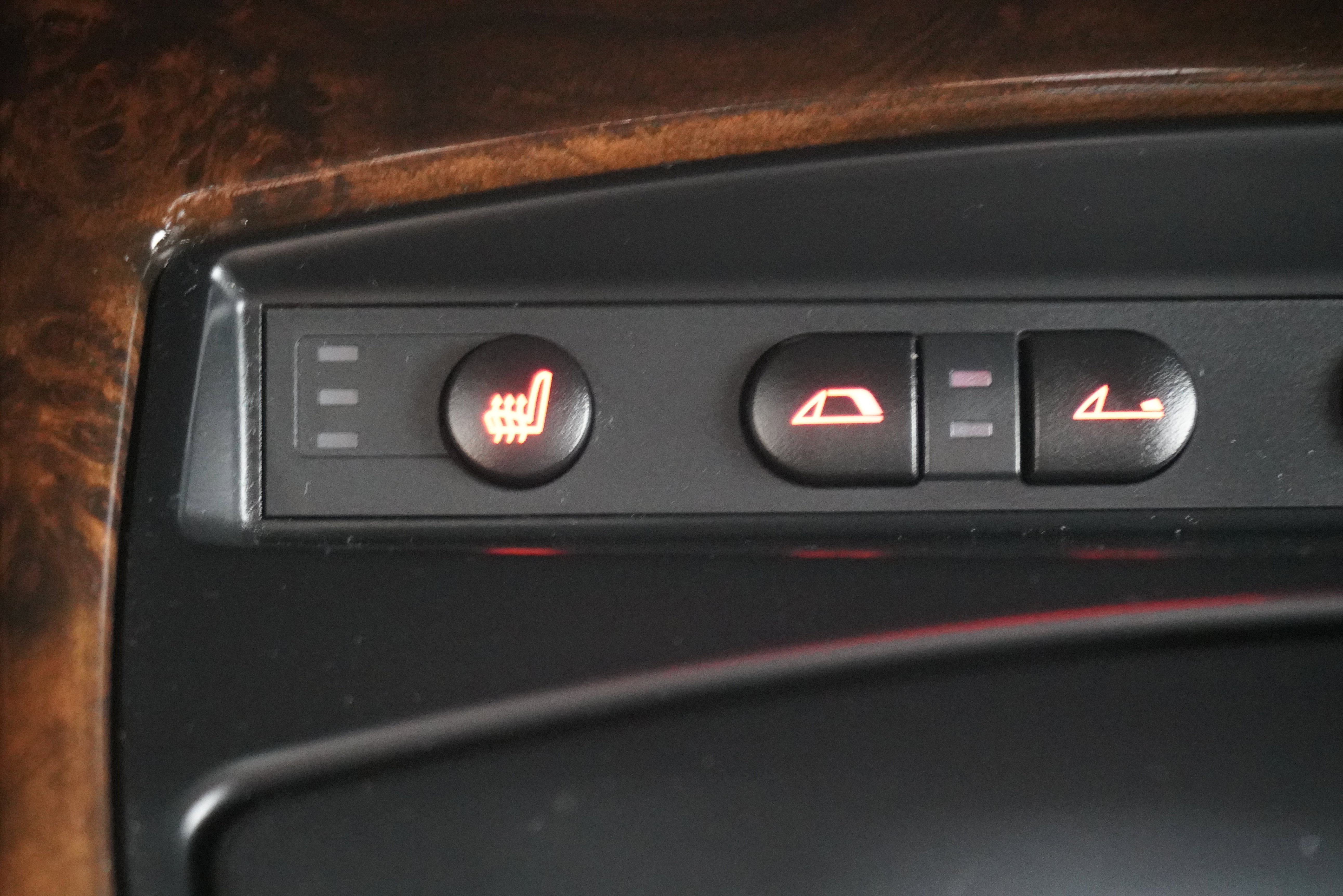 Used 2008 BMW Z4 3.0si image 19