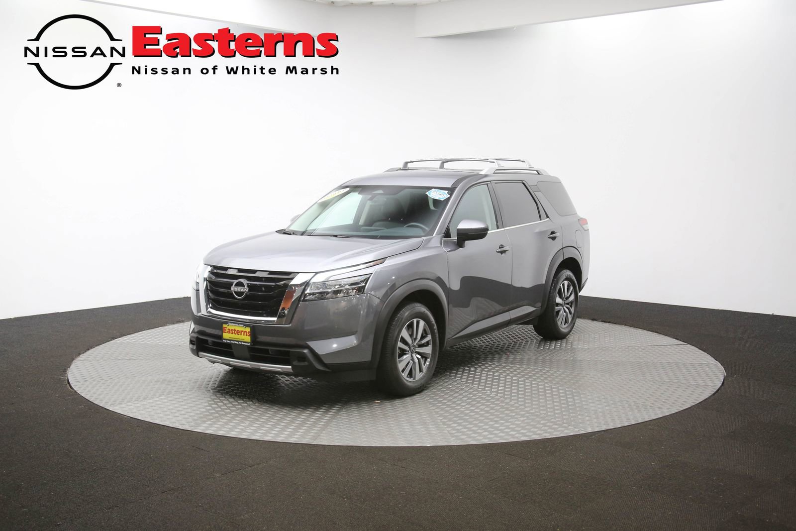 Used 2023 Nissan Pathfinder SL image 54