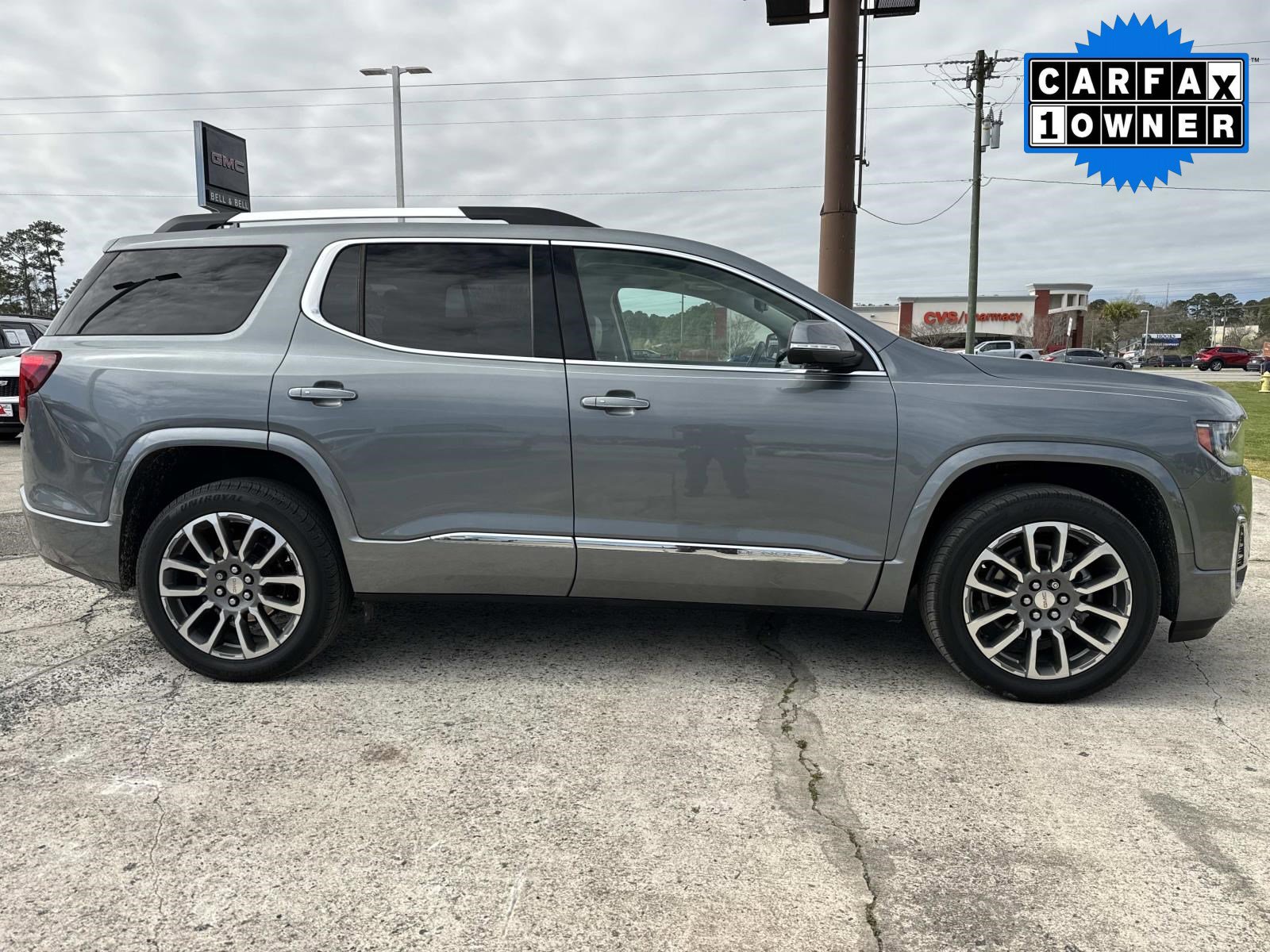Used 2022 GMC Acadia Denali w/ Denali Ultimate Package image 2