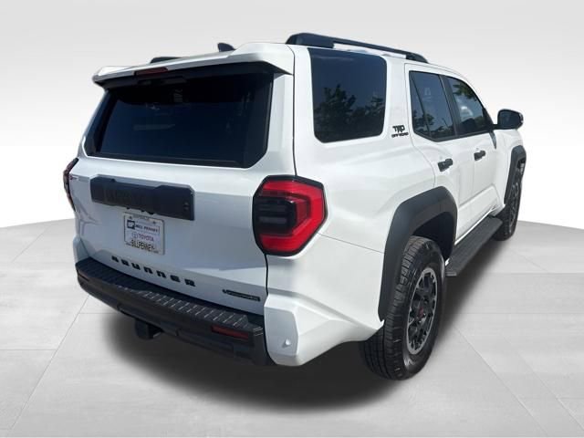 Used 2025 Toyota 4Runner TRD Off-Road Premium image 5