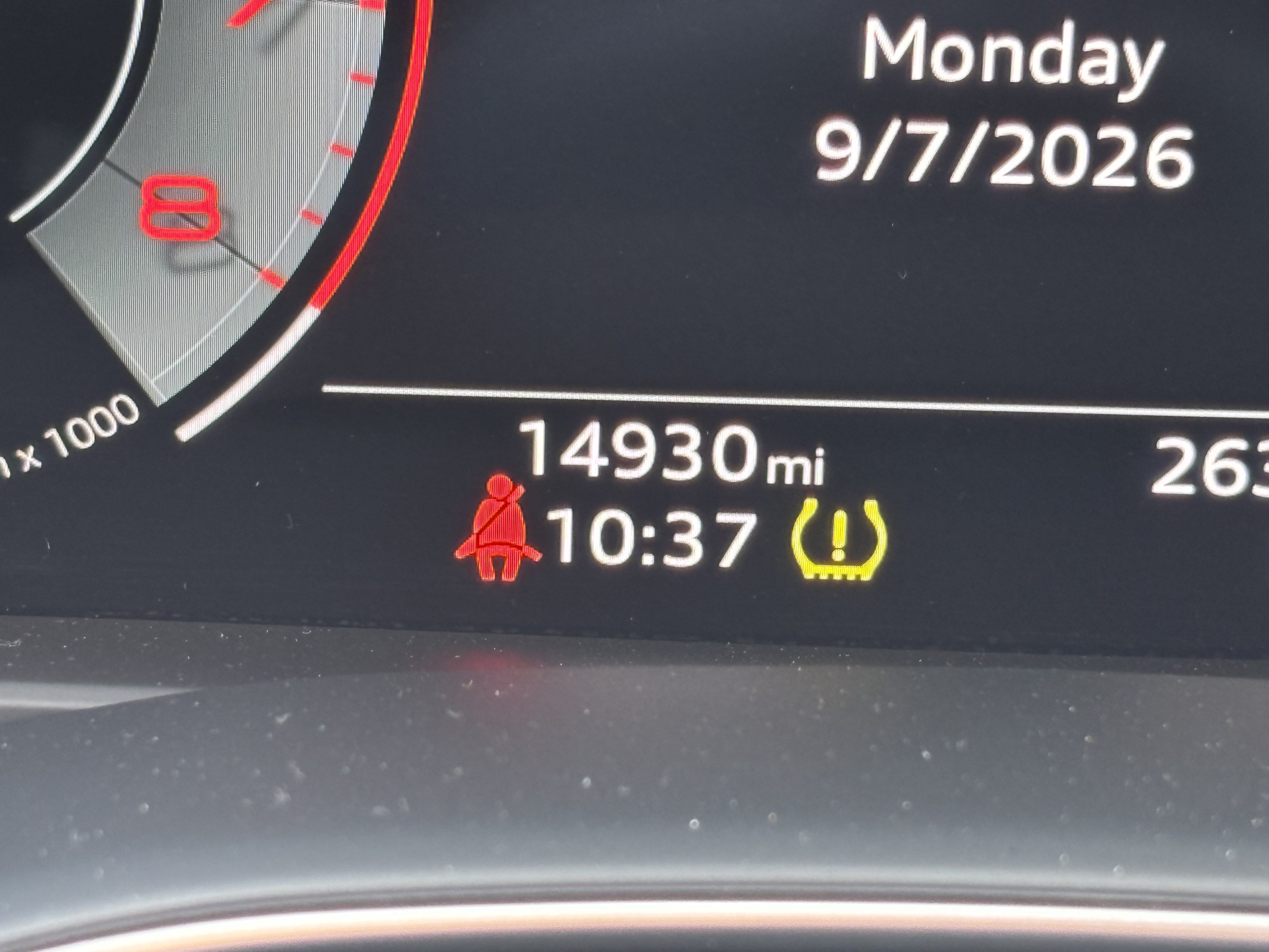 Used 2025 Audi Q8 Premium Plus AWD/4WD image 24