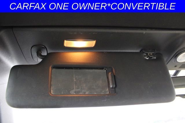 Used 2015 Volkswagen Eos Executive image 40