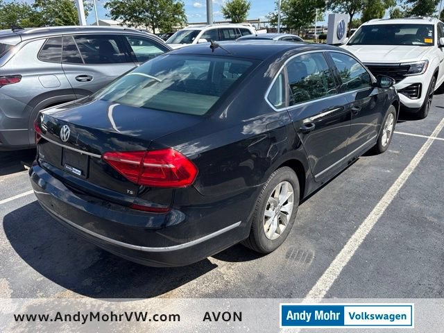 Used 2016 Volkswagen Passat 1.8T S FWD image 3