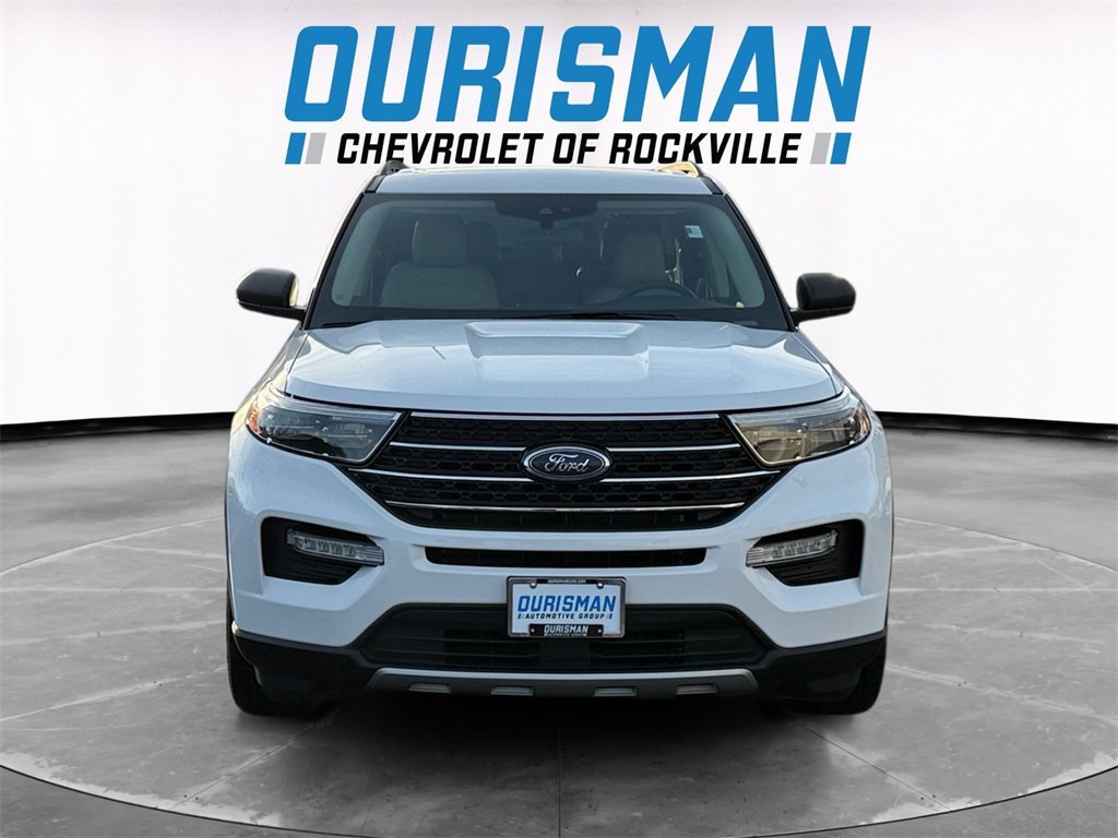 Used 2020 Ford Explorer XLT w/ Equipment Group 202A image 8