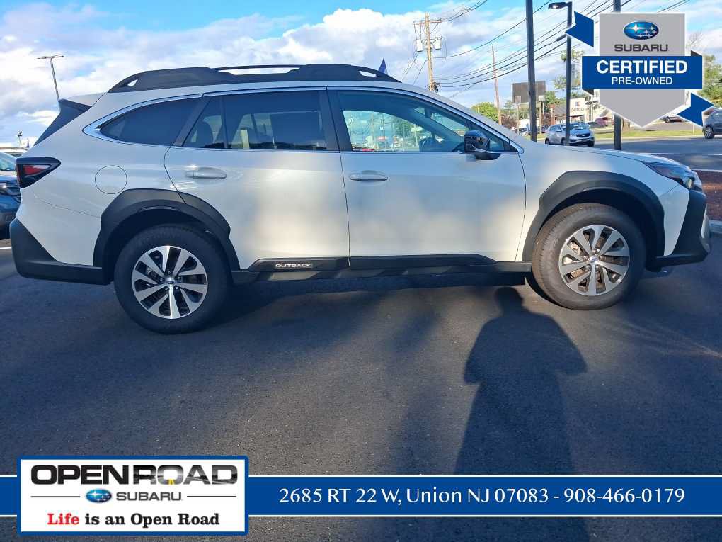 Certified 2025 Subaru Outback Premium AWD/4WD image 2