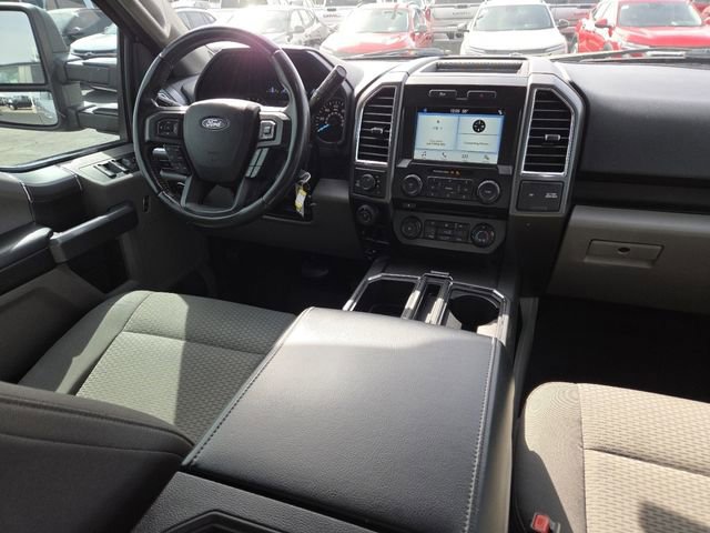 Used 2016 Ford F150 XLT w/ Equipment Group 302A Luxury image 29