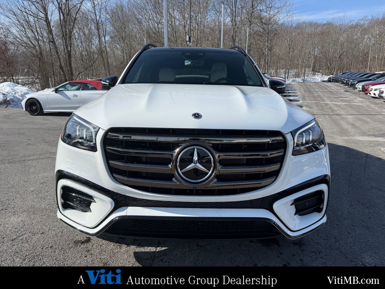 Used 2025 Mercedes-Benz GLS 580 4MATIC image 3