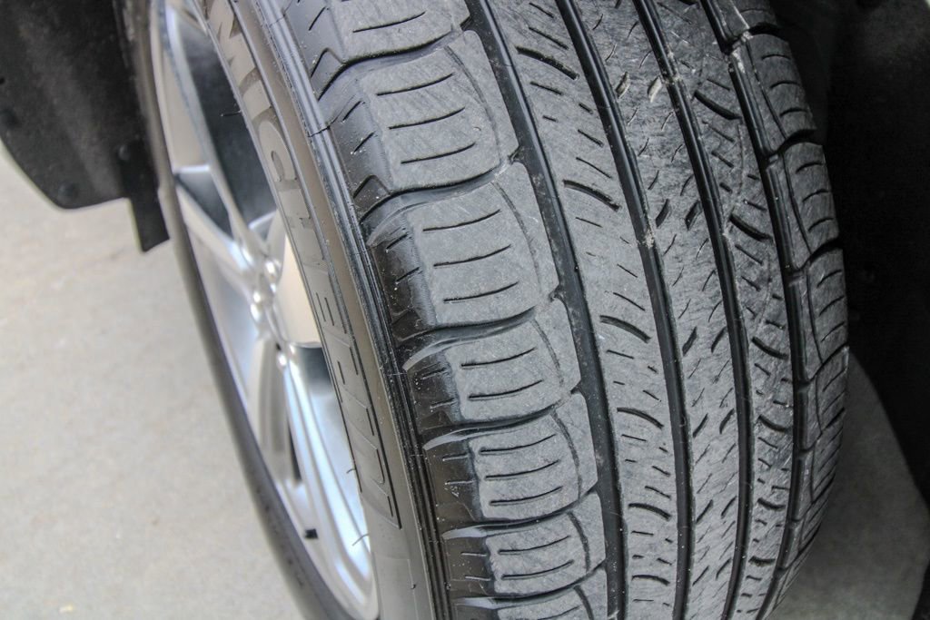 Used 2024 Ford Edge SEL w/ Convenience Package image 6