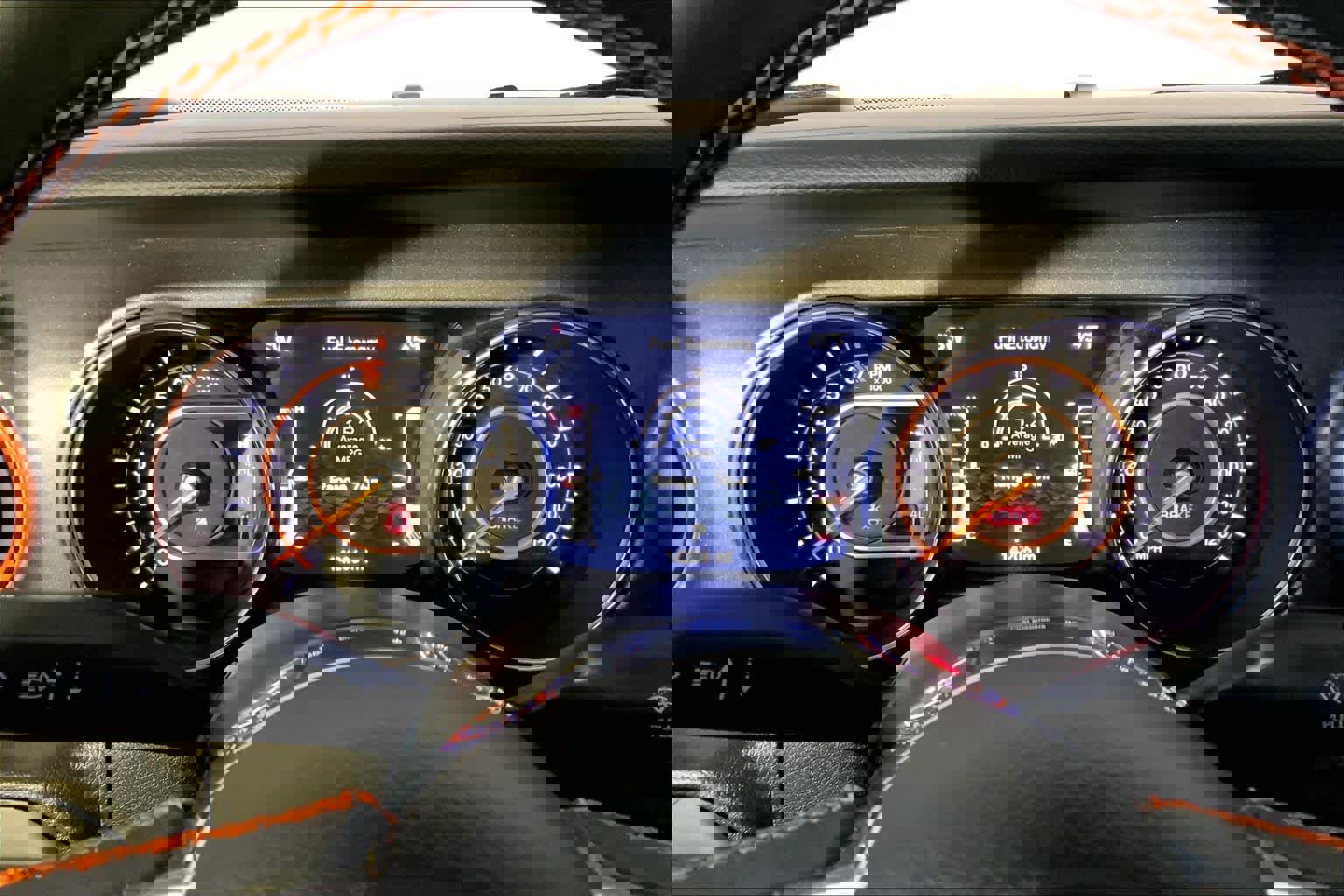 Used 2023 Jeep Gladiator Mojave w/ Cold Weather Group image 26