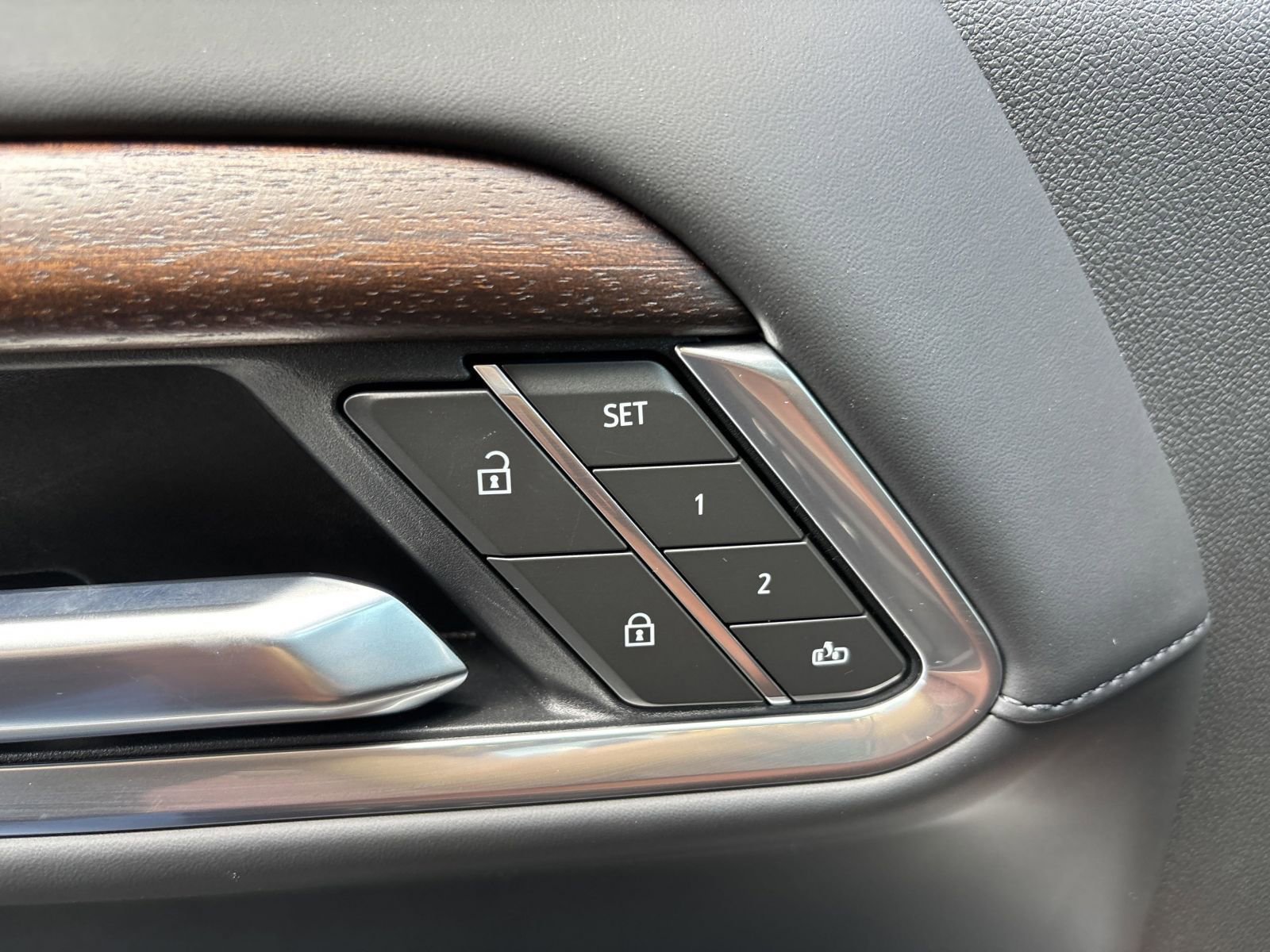 New 2025 GMC Sierra 3500 Denali Ultimate image 27