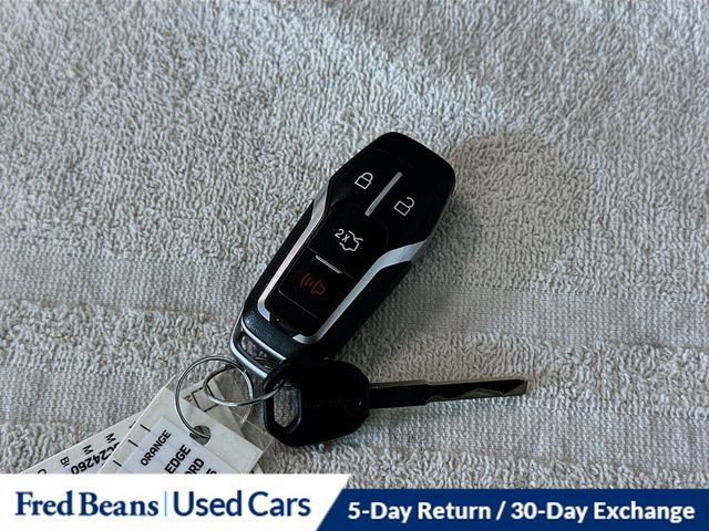 Used 2015 Ford Edge Sport image 27