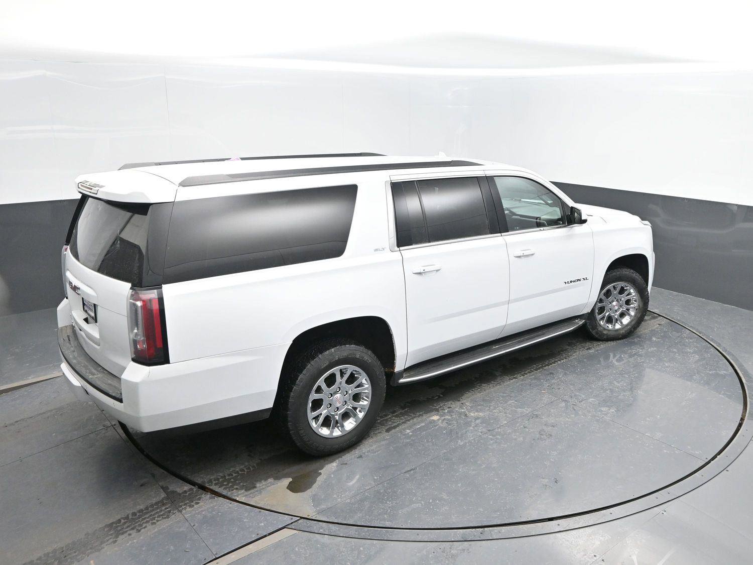 Used 2017 GMC Yukon XL SLT image 43