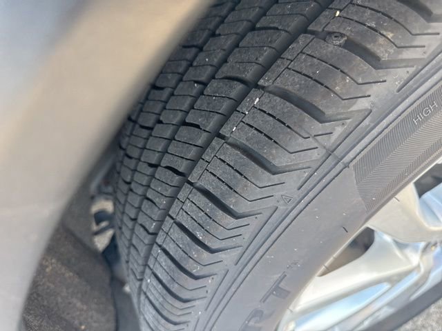 Used 2020 Nissan Rogue SV image 6