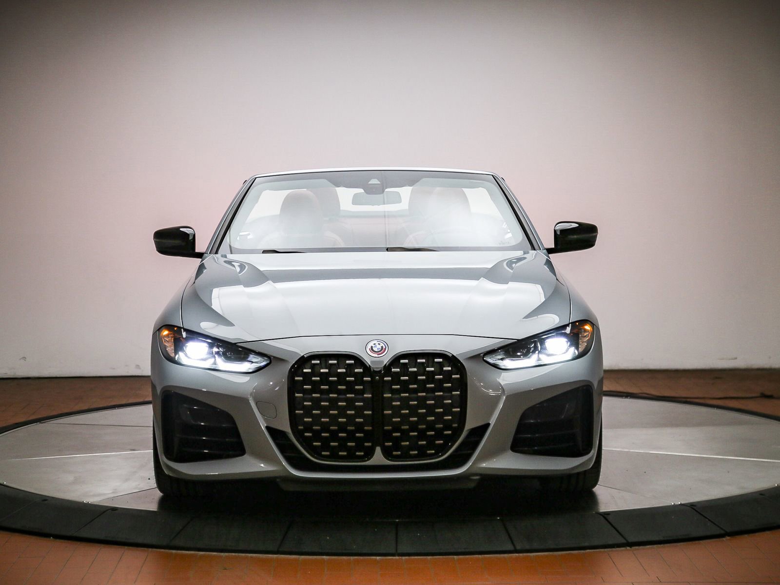 Used 2023 BMW M440i Convertible w/ Premium Package RWD image 7