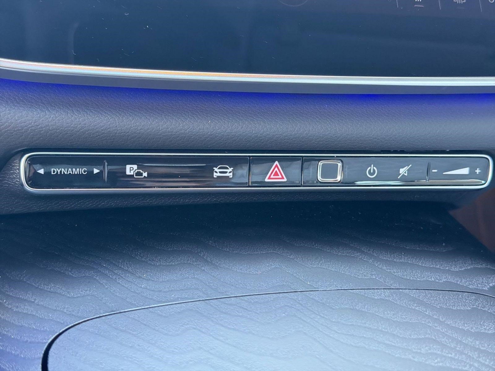 New 2026 Mercedes-Benz E 450 4MATIC All-Terrain Wagon image 17