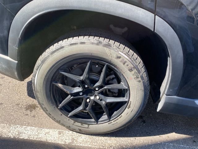 Used 2024 Honda Pilot Touring image 14