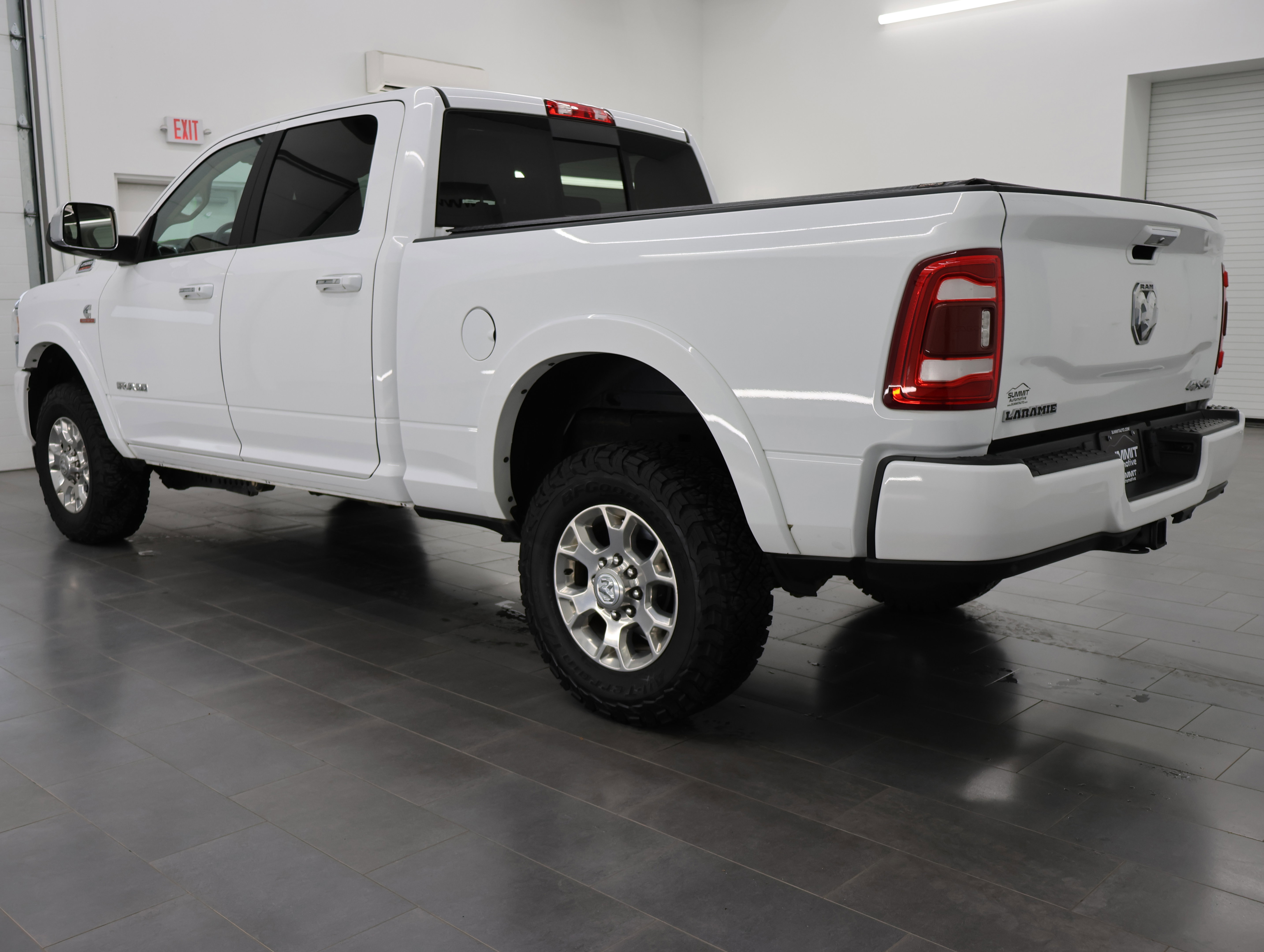 Used 2022 RAM 2500 Laramie AWD/4WD image 6