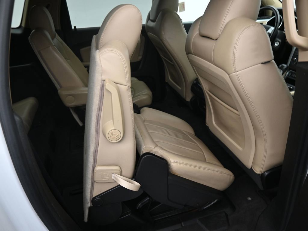 Used 2009 Chevrolet Traverse LTZ image 33