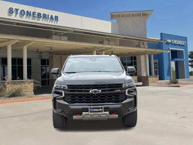 Used 2023 Chevrolet Tahoe Z71 w/ Luxury Package AWD/4WD image 9
