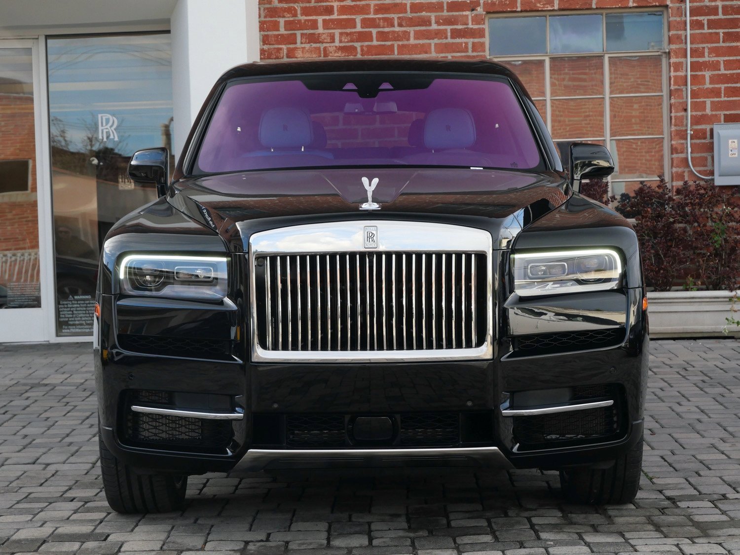 Used 2024 Rolls-Royce Cullinan image 5