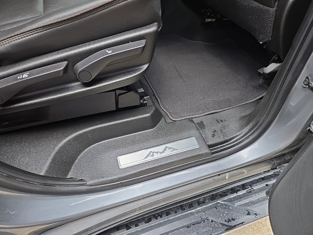 Used 2021 Chevrolet Tahoe High Country image 83