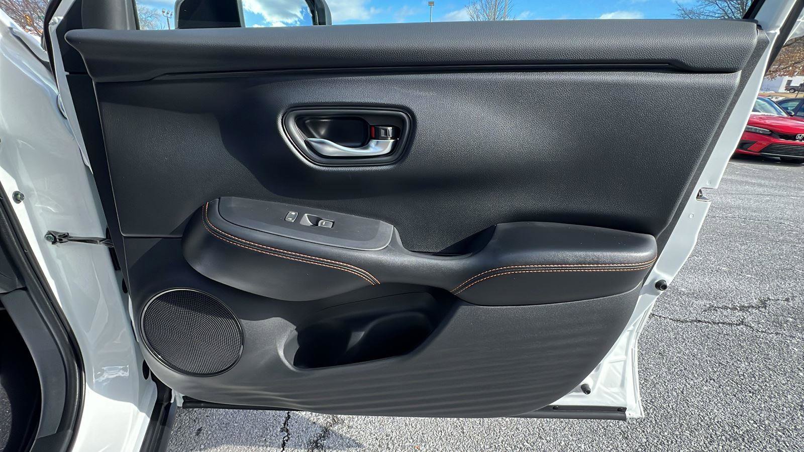 New 2026 Honda HR-V Sport image 12