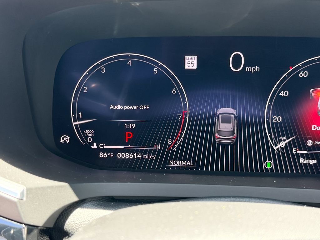 Certified 2025 Acura MDX FWD w/ Technology Package image 16