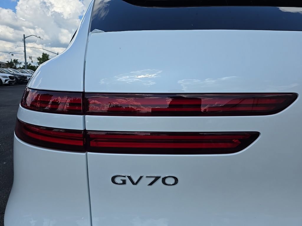 New 2026 Genesis GV70 3.5T Sport Prestige image 10