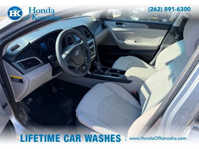 Used 2015 Hyundai Sonata SE w/ Option Group 09 image 4