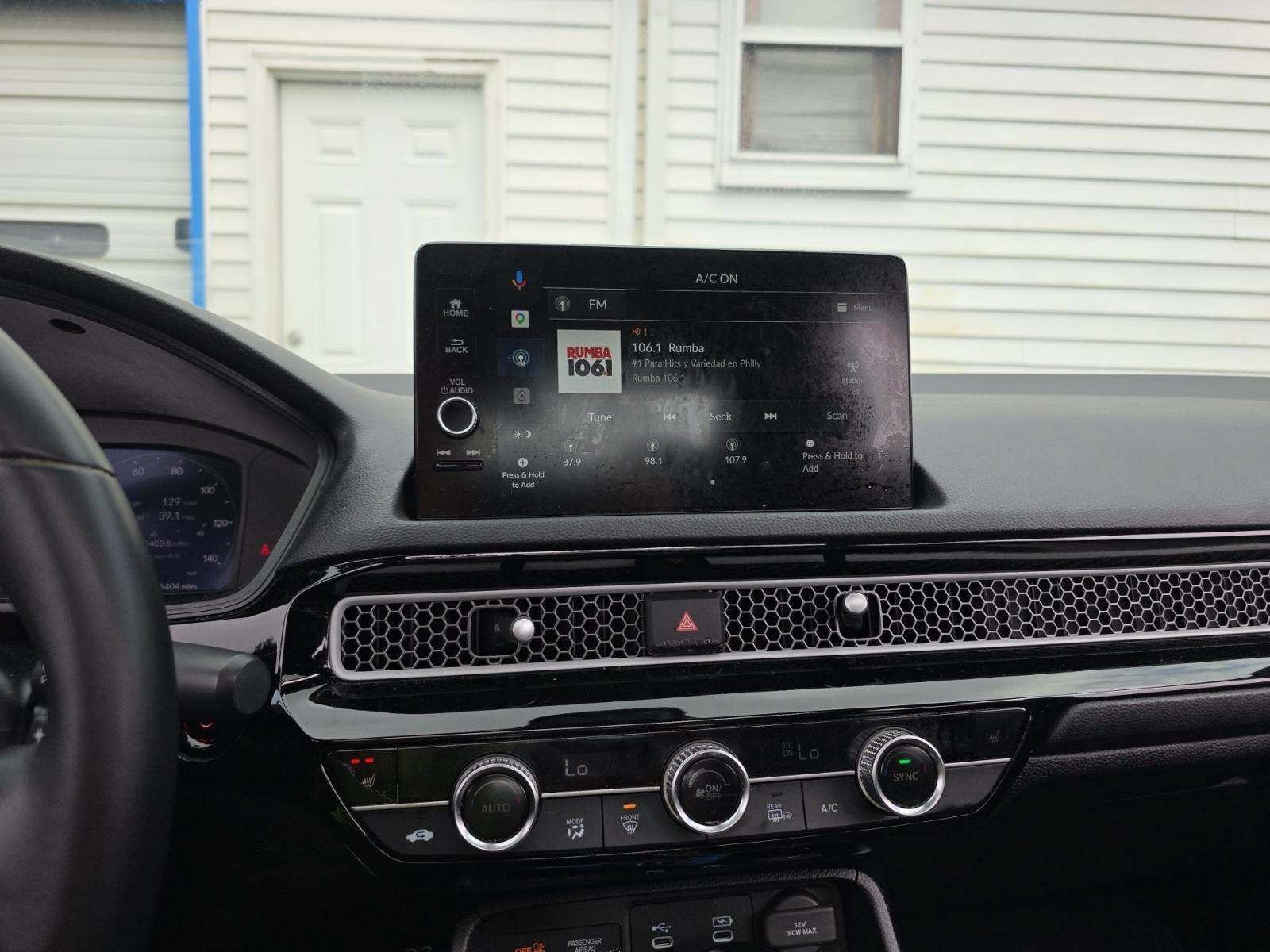 Used 2025 Honda Civic Sport Touring image 8