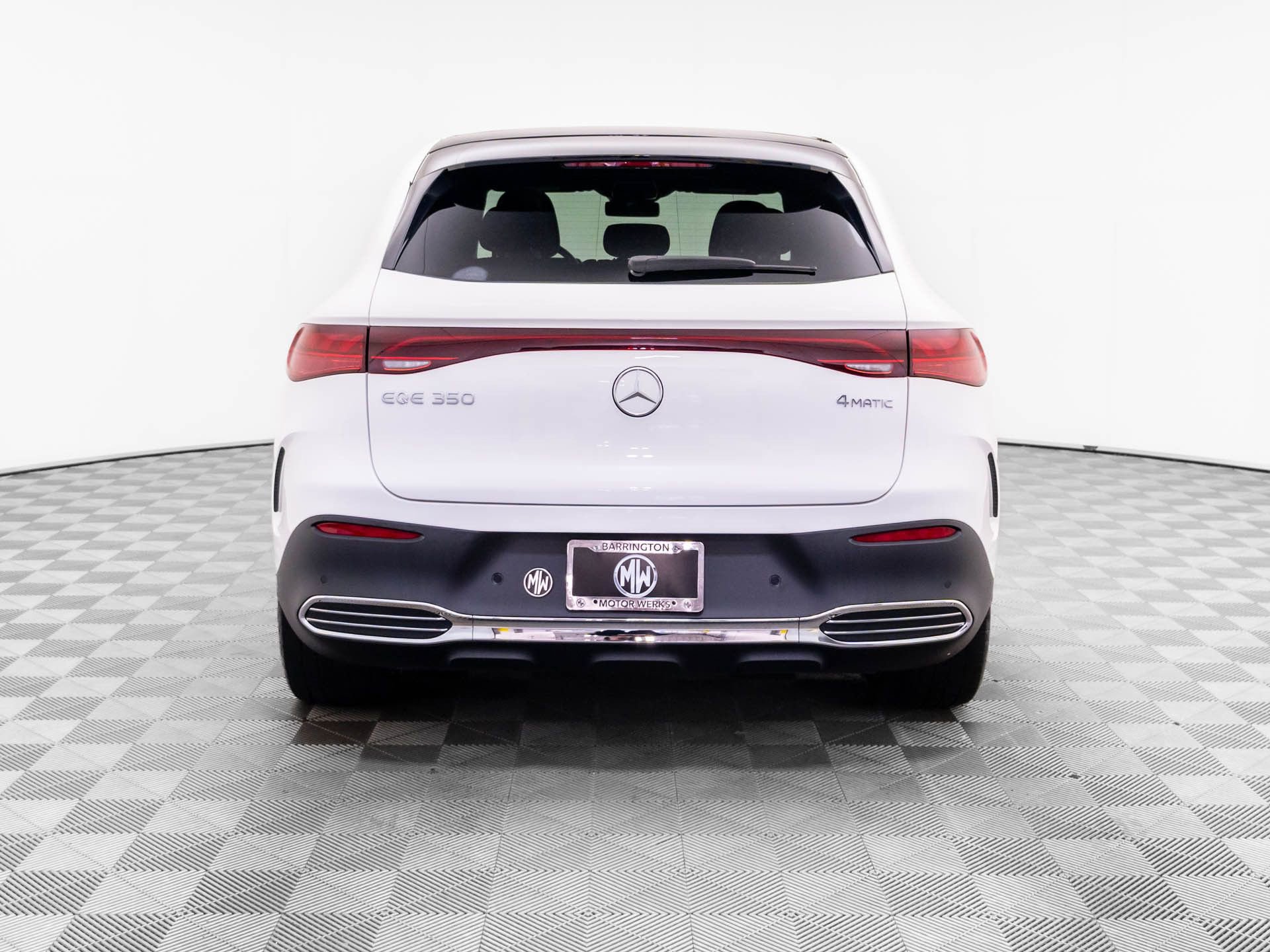 Used 2023 Mercedes-Benz EQE 350+ 4MATIC SUV image 4