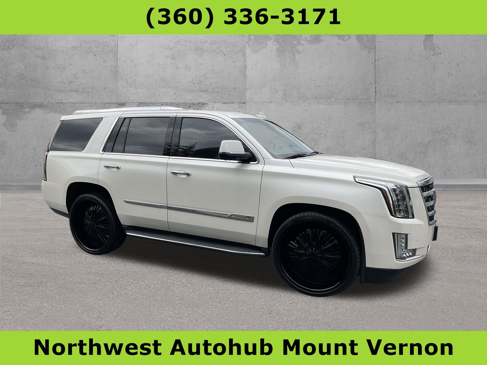 Used 2015 Cadillac Escalade Premium AWD/4WD image 1