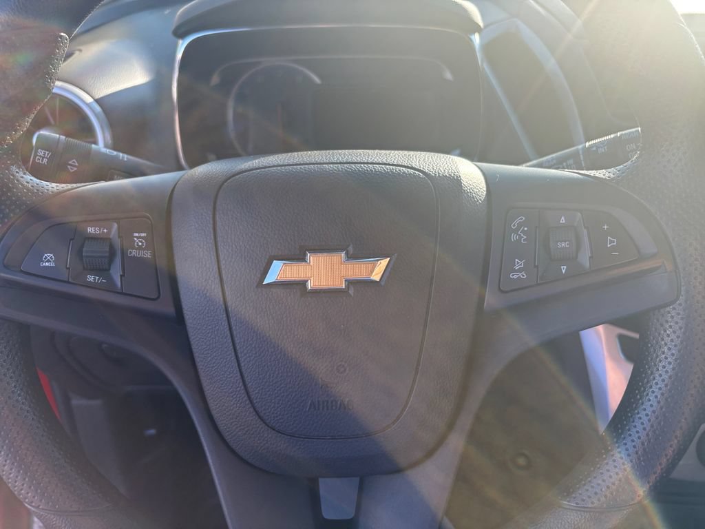 Used 2016 Chevrolet Trax LT w/ LPO, Cargo Package FWD image 15