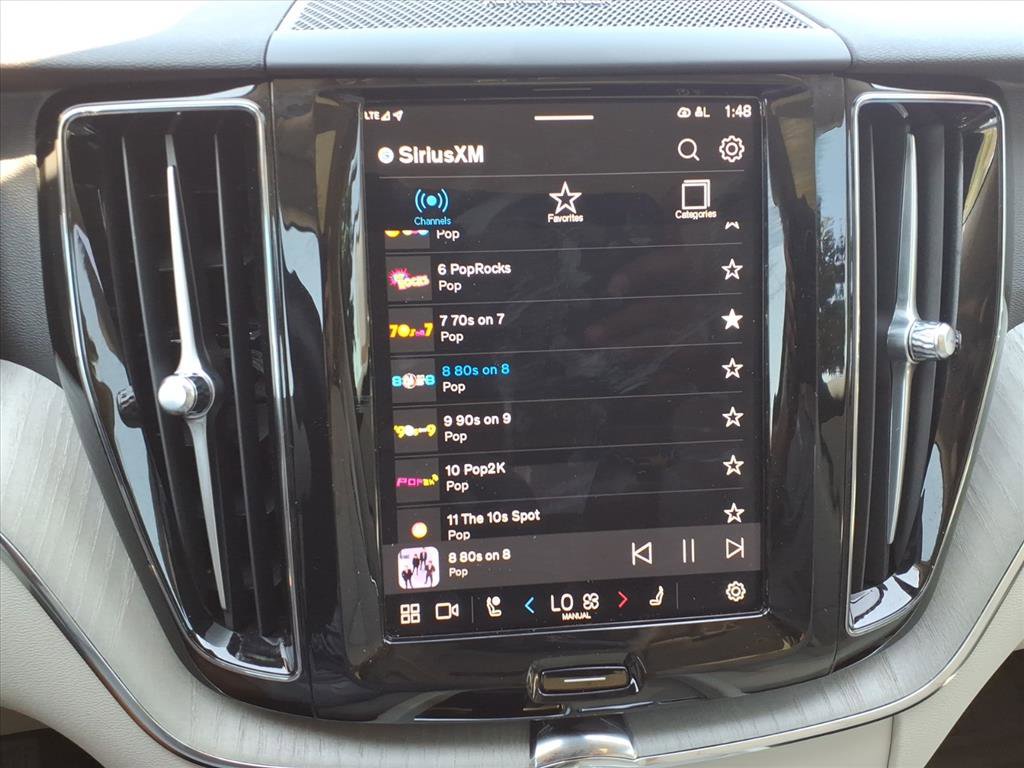 Used 2024 Volvo XC60 B5 Plus w/ Protection Package Premier image 8