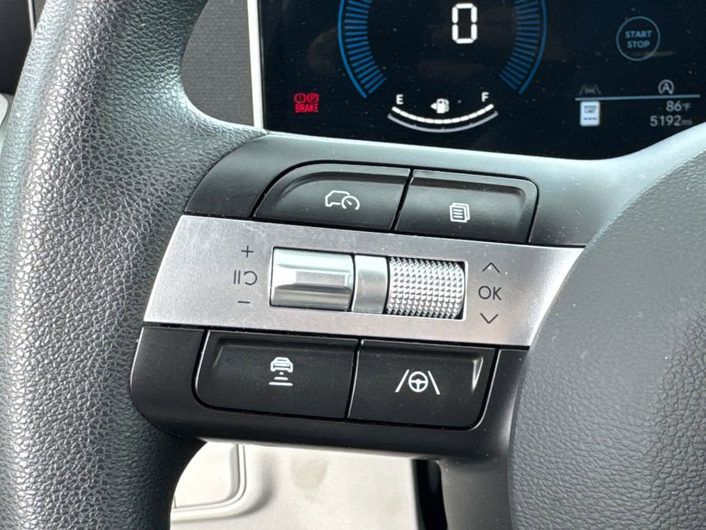 Certified 2025 Hyundai Tucson SEL FWD image 25