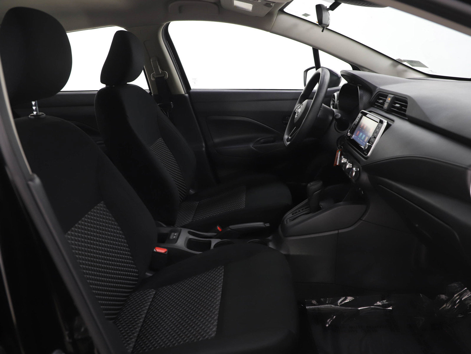 Used 2024 Nissan Versa S w/ Trunk Package image 11