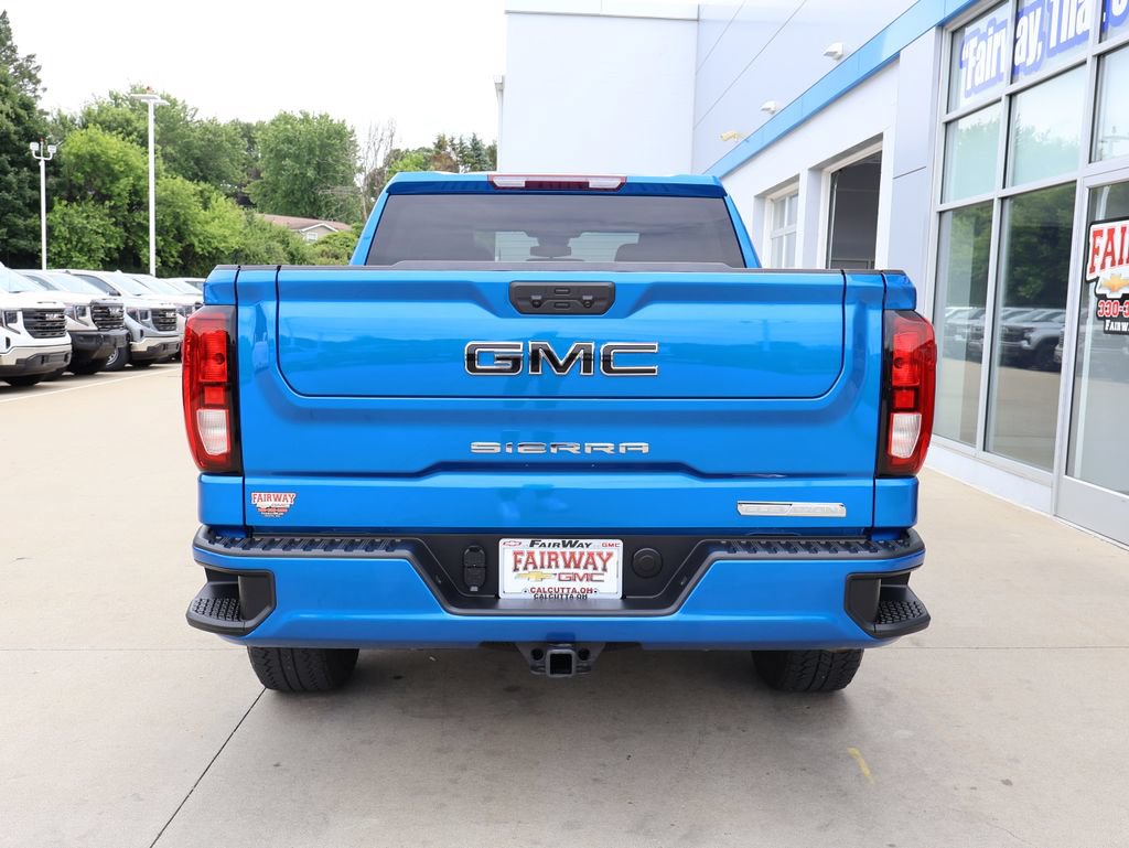 Certified 2022 GMC Sierra 1500 Elevation w/ LPO, Elevation Black Package AWD/4WD image 9