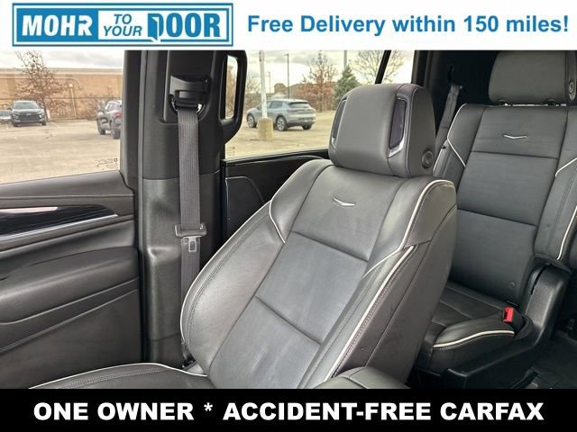 Used 2024 Cadillac Escalade Sport w/ LPO, ONYX Package image 25