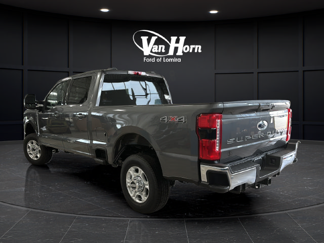 New 2026 Ford F350 XLT w/ XLT Premium Package AWD/4WD image 6