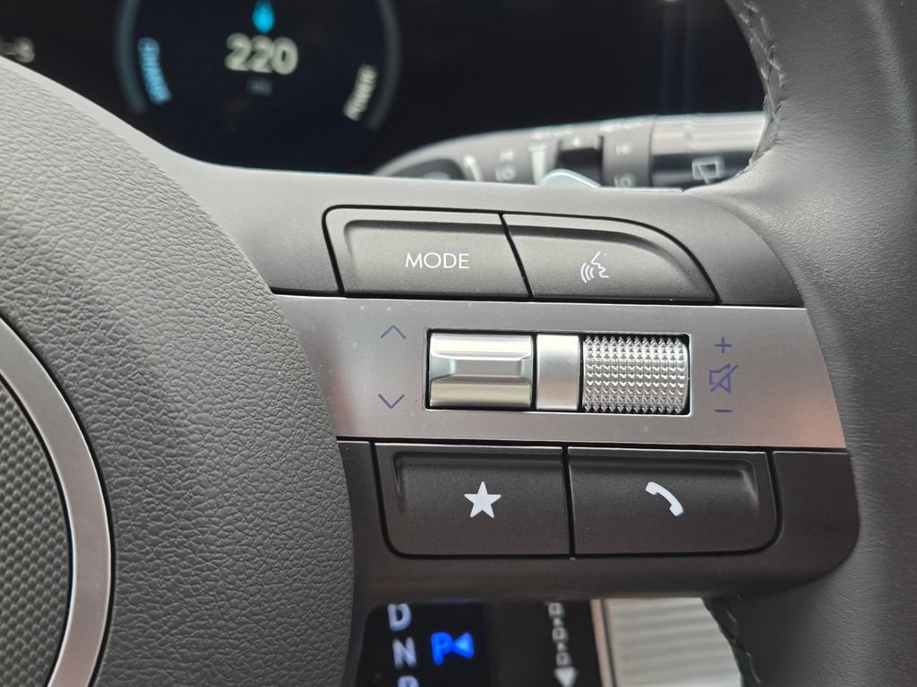 Used 2024 Hyundai Kona SEL FWD image 23