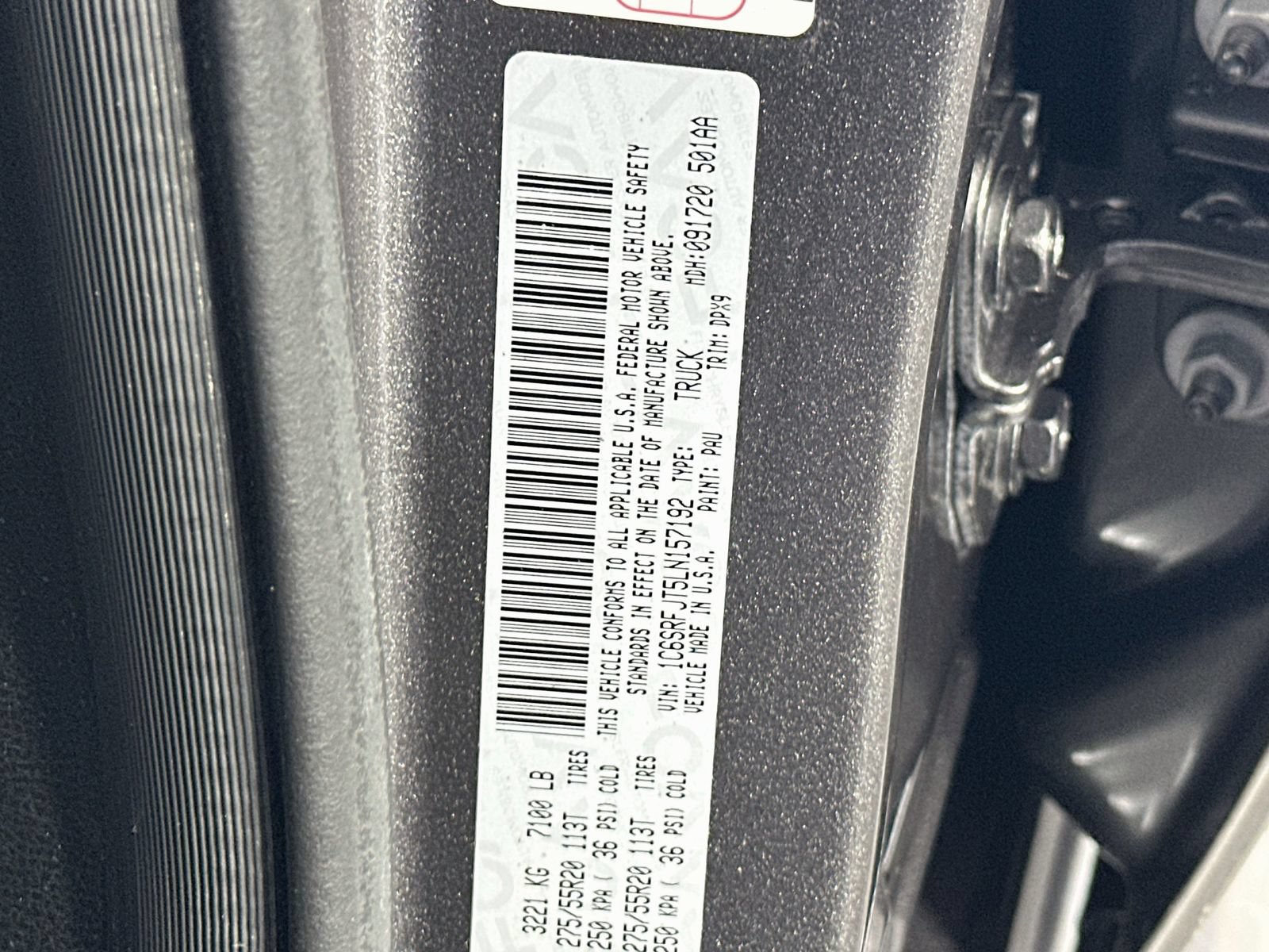 Used 2020 RAM 1500 Laramie AWD/4WD image 30
