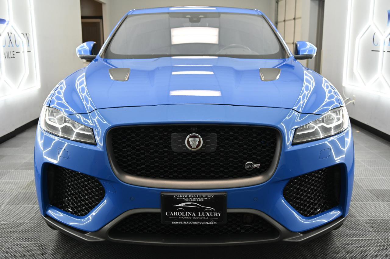Used 2020 Jaguar F-PACE SVR image 6