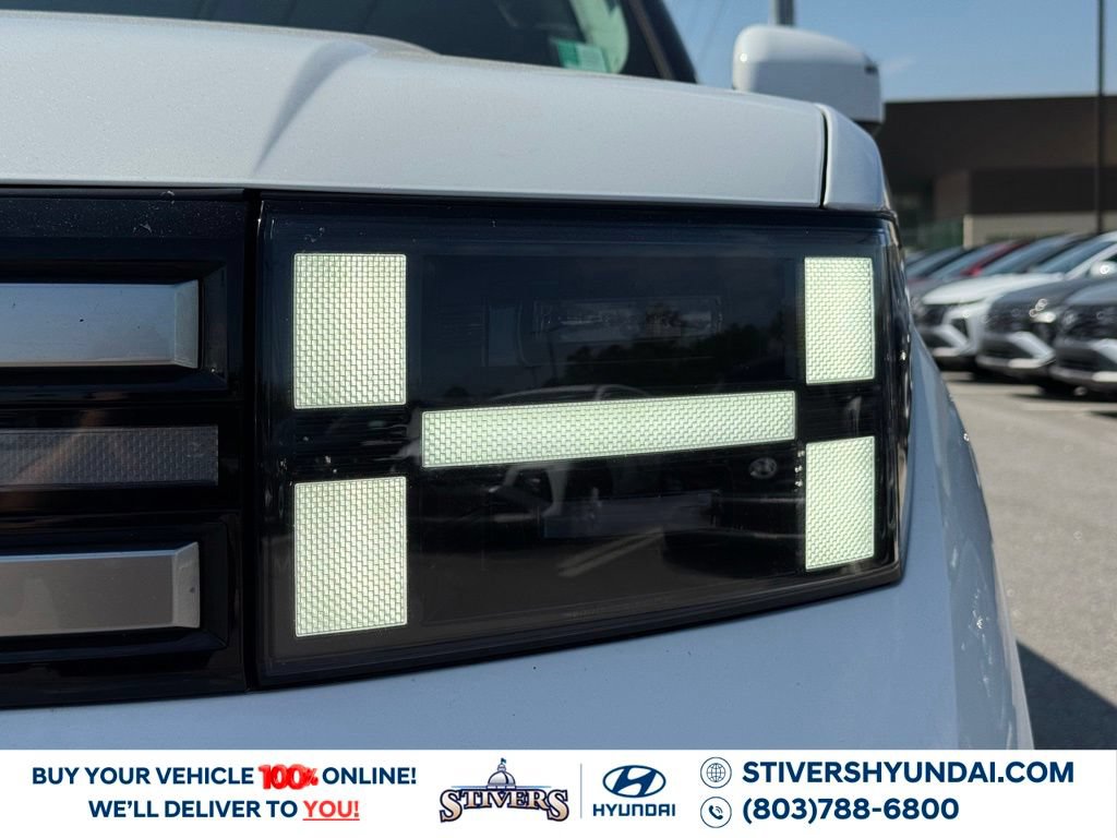 Used 2024 Hyundai Santa Fe SEL FWD image 8