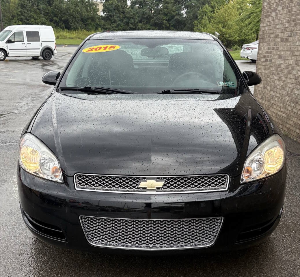 Used 2015 Chevrolet Impala LT w/ LT Sunroof Package FWD image 2