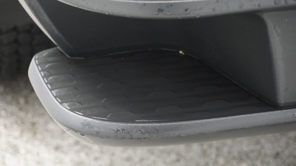 Used 2020 GMC Canyon SLE w/ Elevation Edition image 26